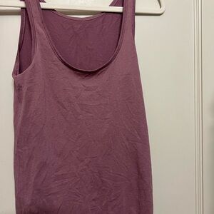Lululemon purple tank top size 6